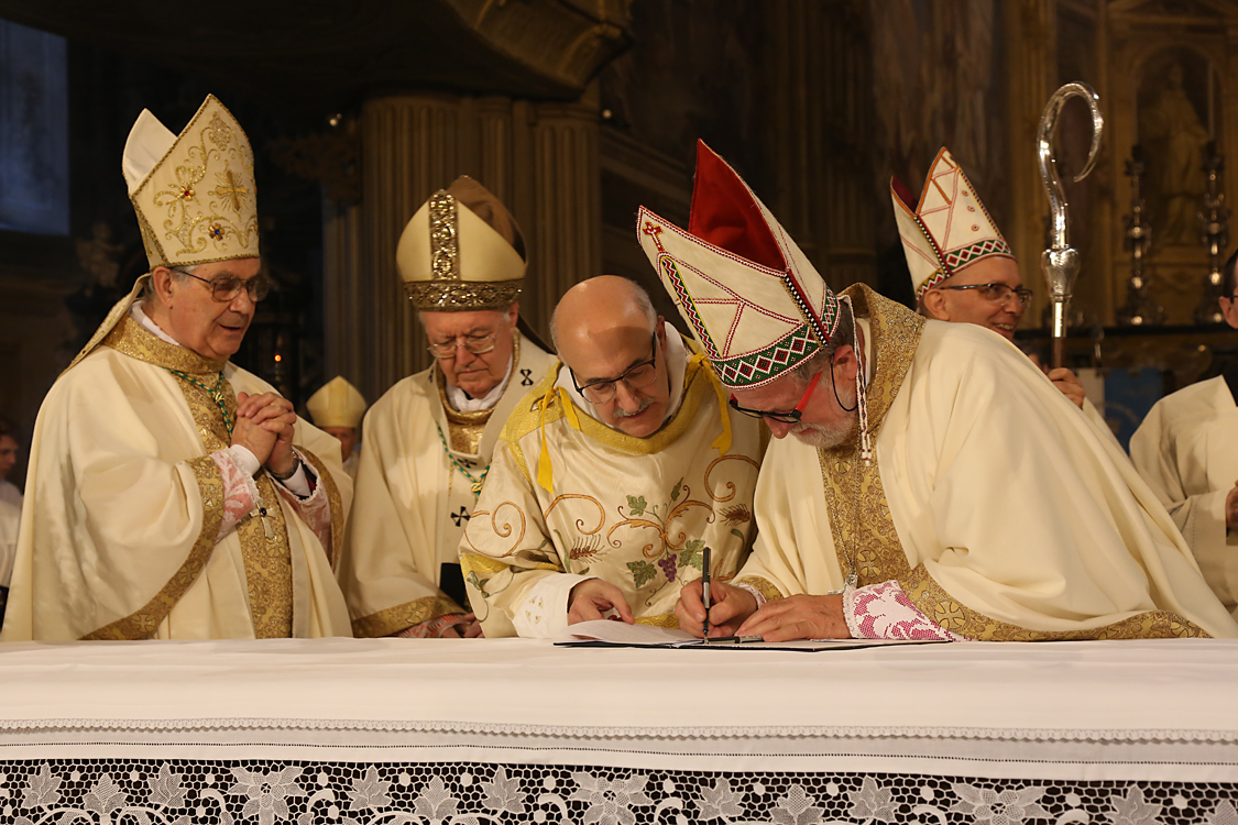 Monsignor Marco Prastaro Vescovo di Asti_449.jpg